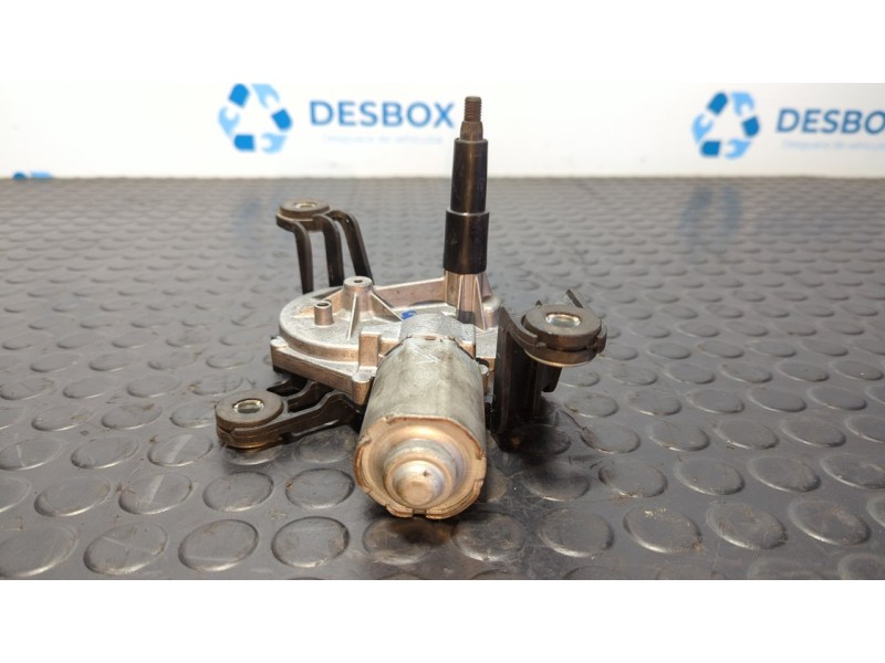 Recambio de motor limpia trasero para opel astra h ber. 1.7 16v cdti referencia OEM IAM 13105981  