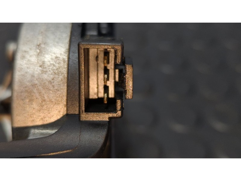 Recambio de motor limpia trasero para opel astra h ber. 1.7 16v cdti referencia OEM IAM 13105981  