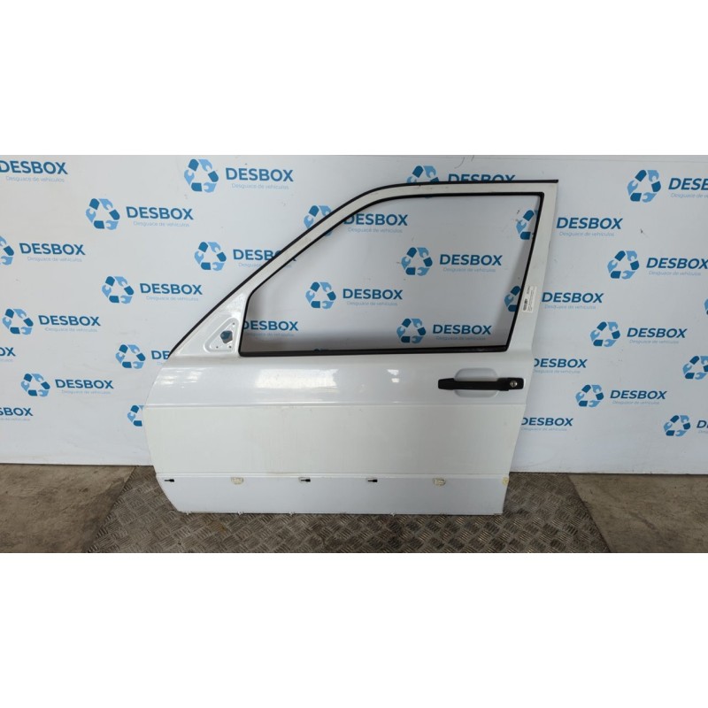 Recambio de puerta delantera izquierda para mercedes-benz clase c (w201) berlina e 190 (201.024) referencia OEM IAM   