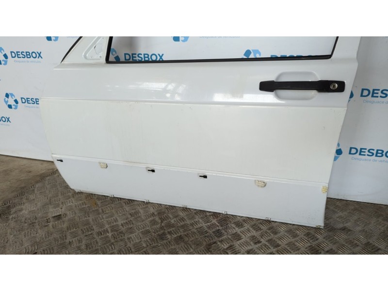 Recambio de puerta delantera izquierda para mercedes-benz clase c (w201) berlina e 190 (201.024) referencia OEM IAM   