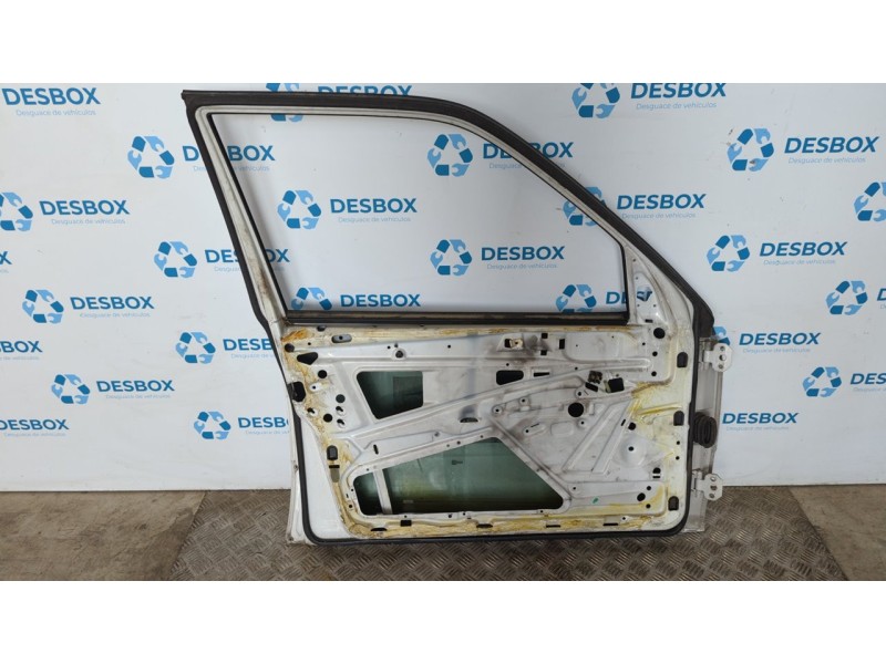 Recambio de puerta delantera izquierda para mercedes-benz clase c (w201) berlina e 190 (201.024) referencia OEM IAM   