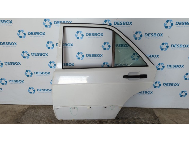 Recambio de puerta trasera izquierda para mercedes-benz clase c (w201) berlina e 190 (201.024) referencia OEM IAM   