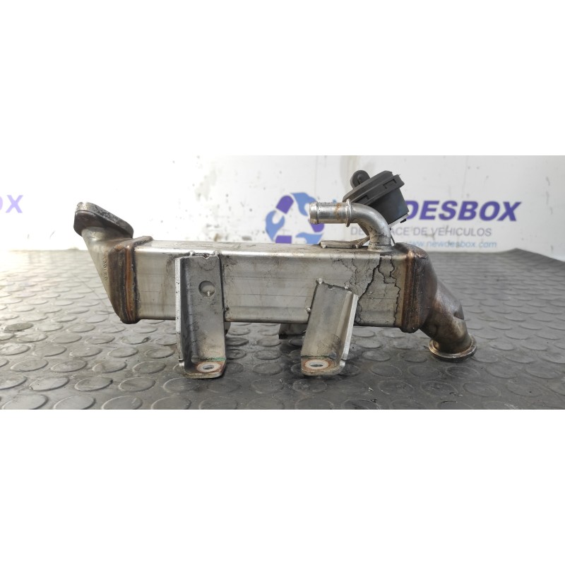 Recambio de enfriador egr para opel movano b kasten/combi hka l2h2 3,3t doka referencia OEM IAM 8200719993D  
