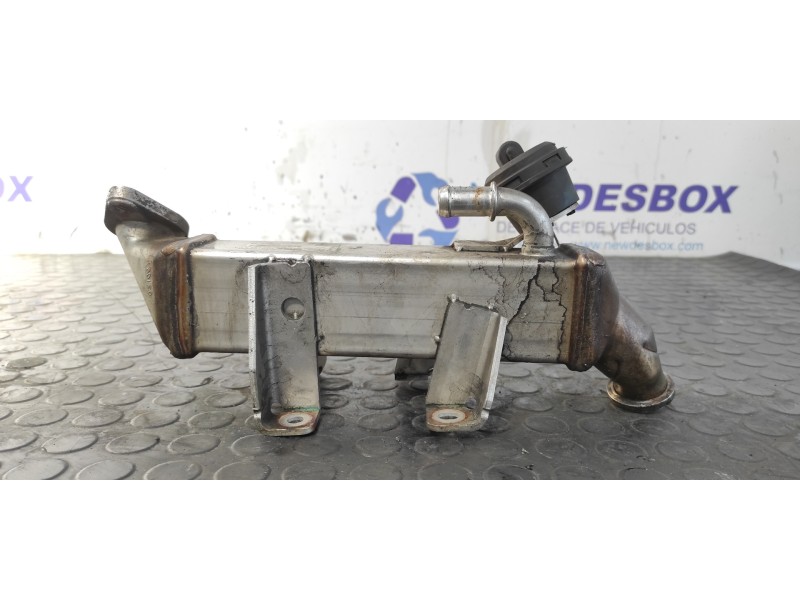 Recambio de enfriador egr para opel movano b kasten/combi hka l2h2 3,3t doka referencia OEM IAM 8200719993D  