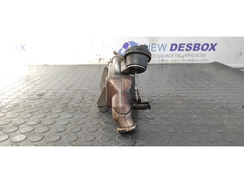 Recambio de enfriador egr para opel movano b kasten/combi hka l2h2 3,3t doka referencia OEM IAM 8200719993D  