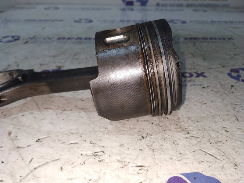 Recambio de piston para mercedes-benz clase v (w638) 2.2 16v cdi turbodiesel cat referencia OEM IAM 8853  