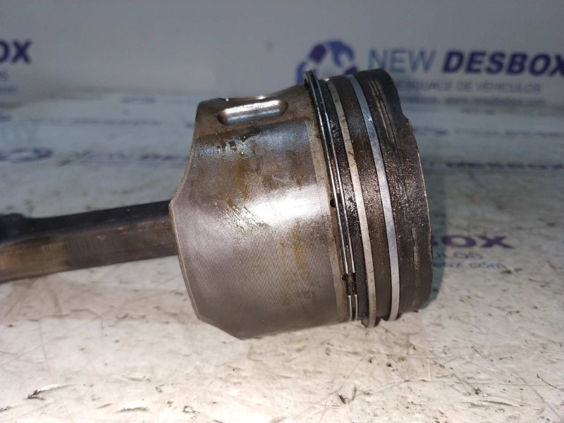 Recambio de piston para mercedes-benz clase v (w638) 2.2 16v cdi turbodiesel cat referencia OEM IAM 8853  