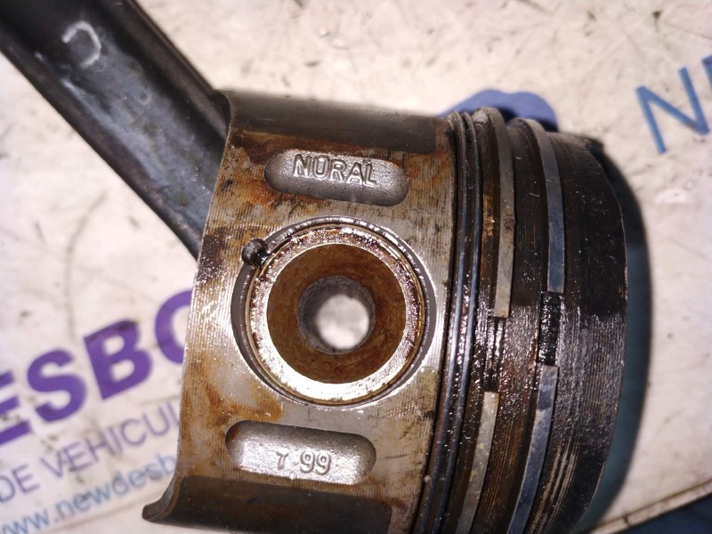 Recambio de piston para mercedes-benz clase v (w638) 2.2 16v cdi turbodiesel cat referencia OEM IAM 8853  