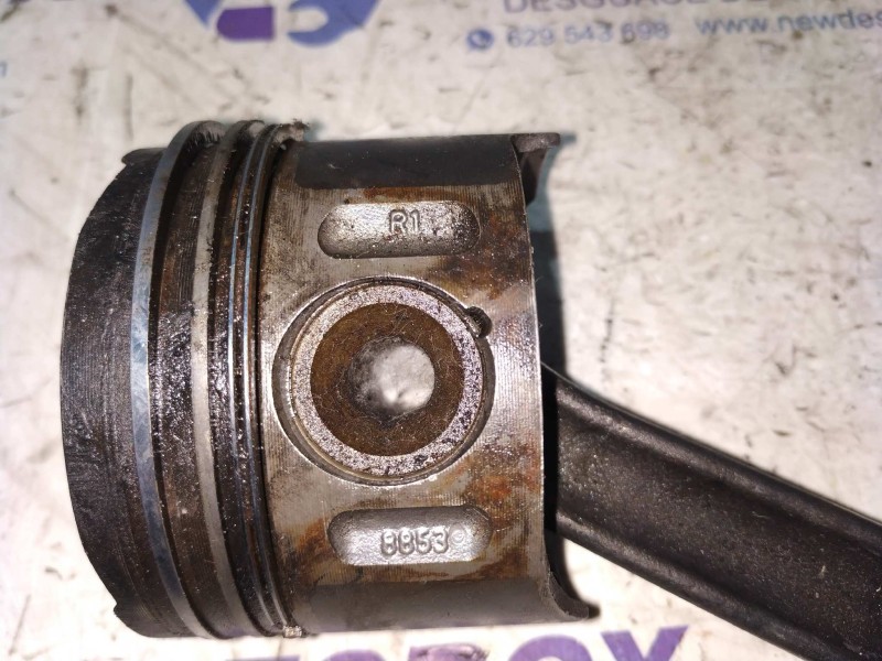 Recambio de piston para mercedes-benz clase v (w638) 2.2 16v cdi turbodiesel cat referencia OEM IAM 8853  