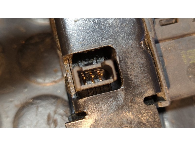 Recambio de cerradura maletero / porton para porsche cayenne (typ 9pa) básico referencia OEM IAM 7L5827505A  