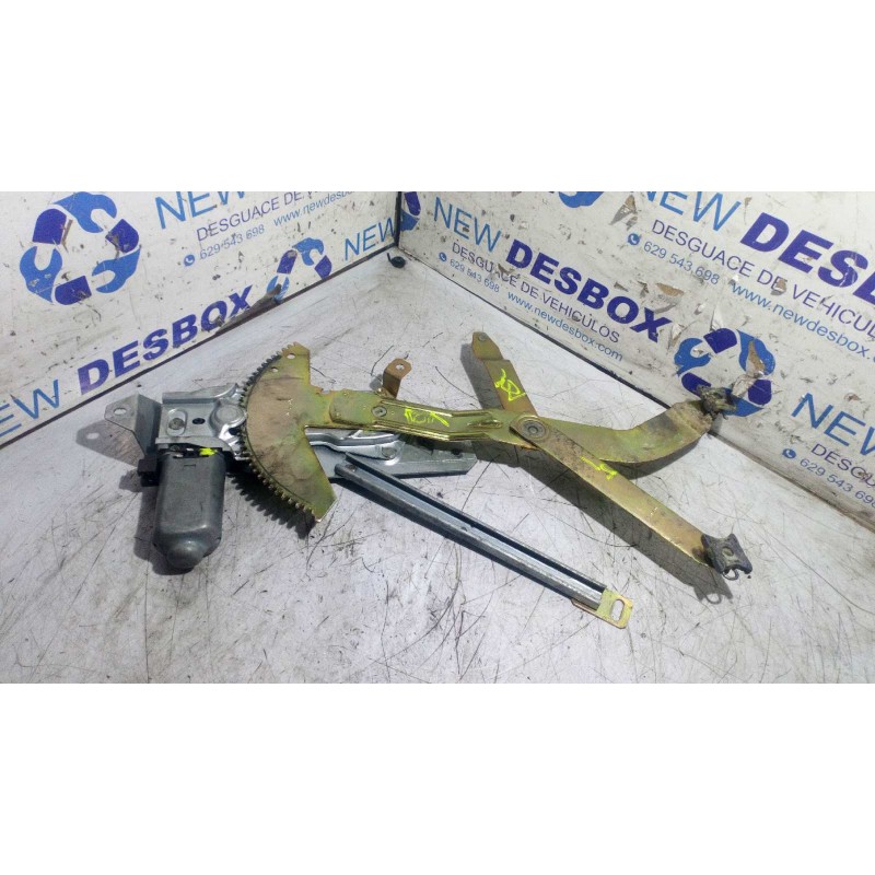 Recambio de elevalunas delantero derecho para bmw serie 3 berlina (e36) 1.8 cat (m43) referencia OEM IAM 400128B  