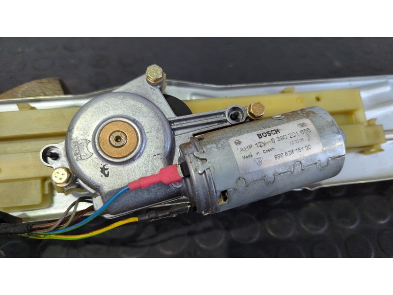 Recambio de aleron trasero para porsche boxster (tipo 987) básico referencia OEM IAM 98750410900  