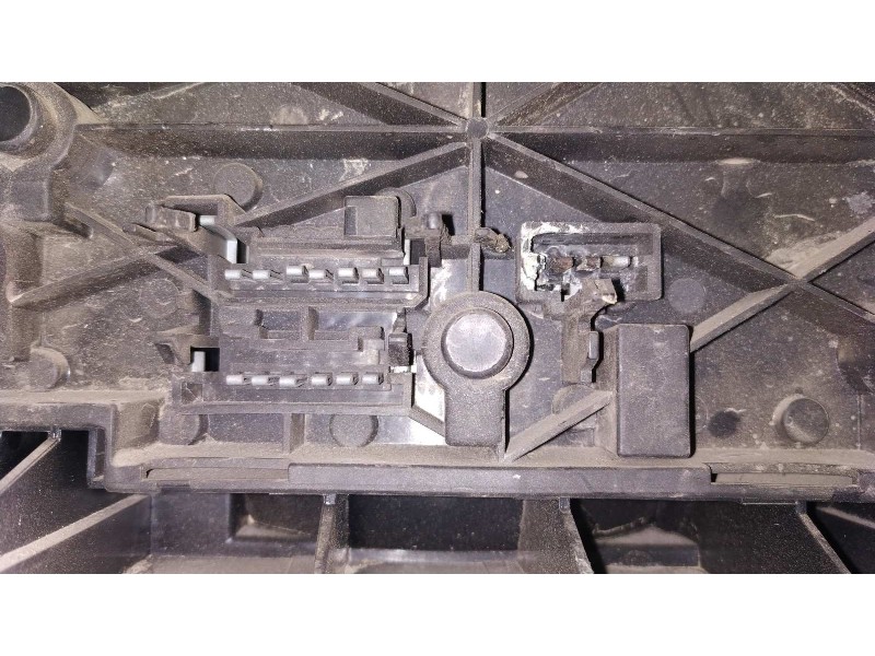 Recambio de piloto trasero izquierdo para citroen bx berlina 1.9 cat (dfw) referencia OEM IAM VALEO2179  