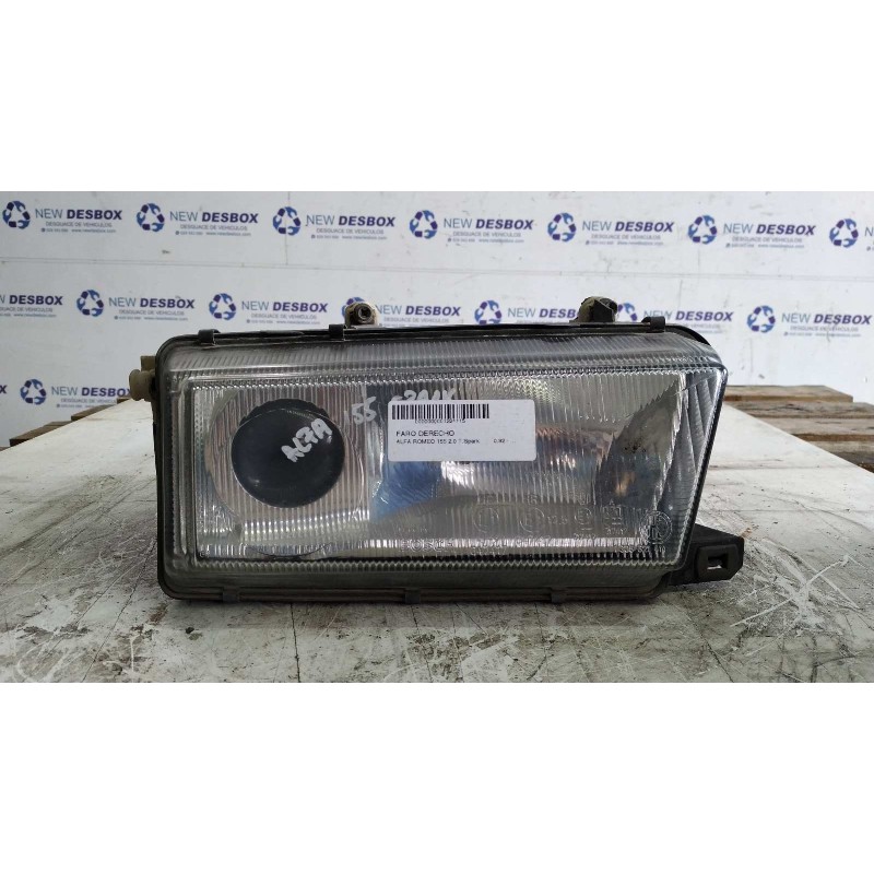 Recambio de faro derecho para alfa romeo 155 2.0 t.spark referencia OEM IAM 0301085302  