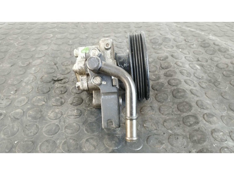 Recambio de bomba direccion para renault clio i fase i+ii (b/c57) 1.2 alize referencia OEM IAM D7F730  