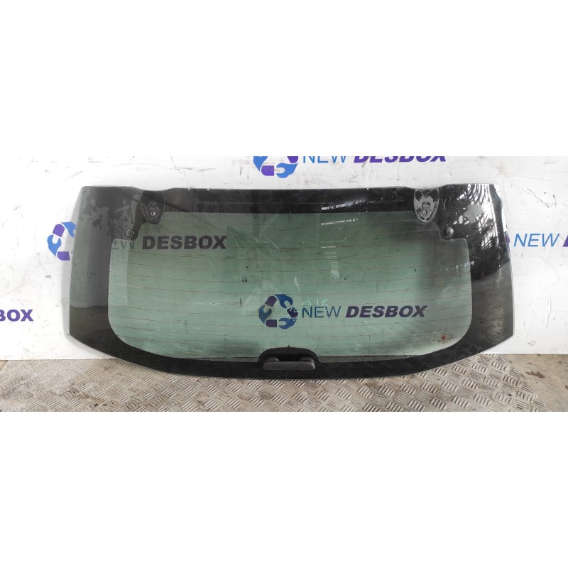 Recambio de luna trasera para ssangyong rexton 2.9 td gls referencia OEM IAM 7145008060  