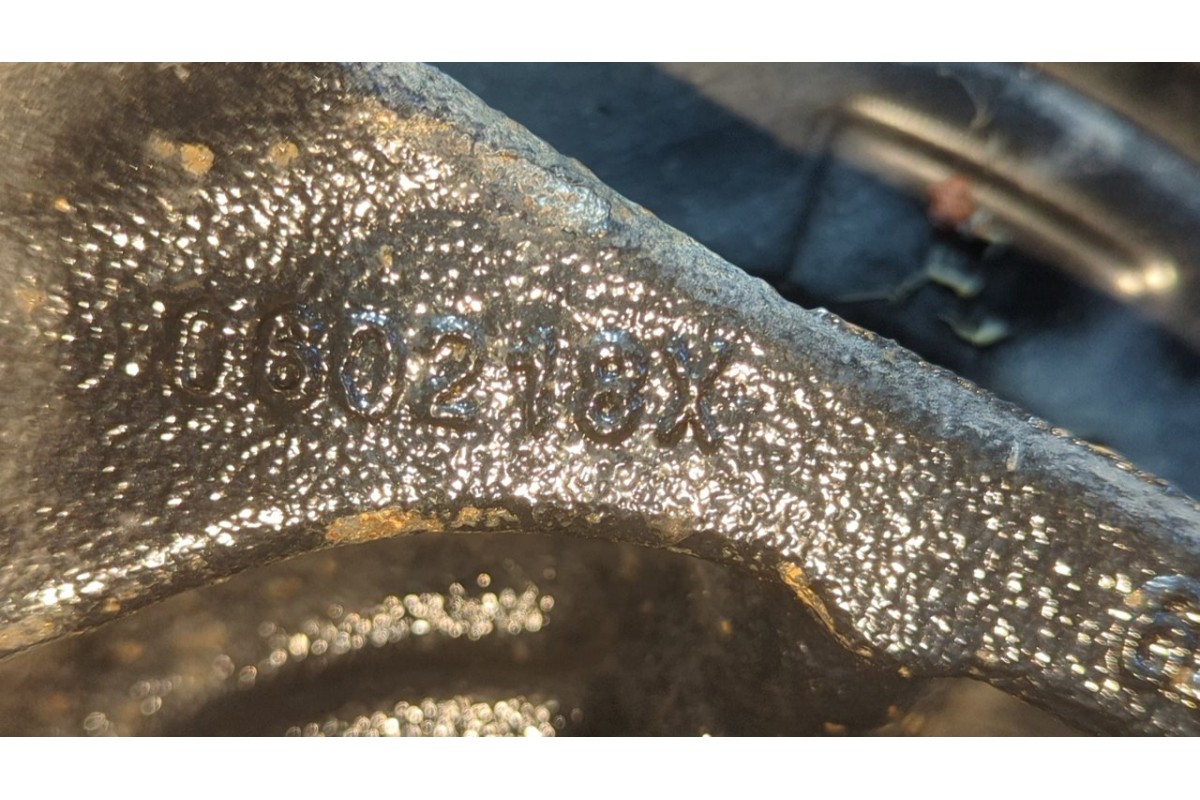 Recambio de mangueta trasera izquierda para bmw serie 3 lim. (f30) 318d advantage referencia OEM IAM 000001983301  