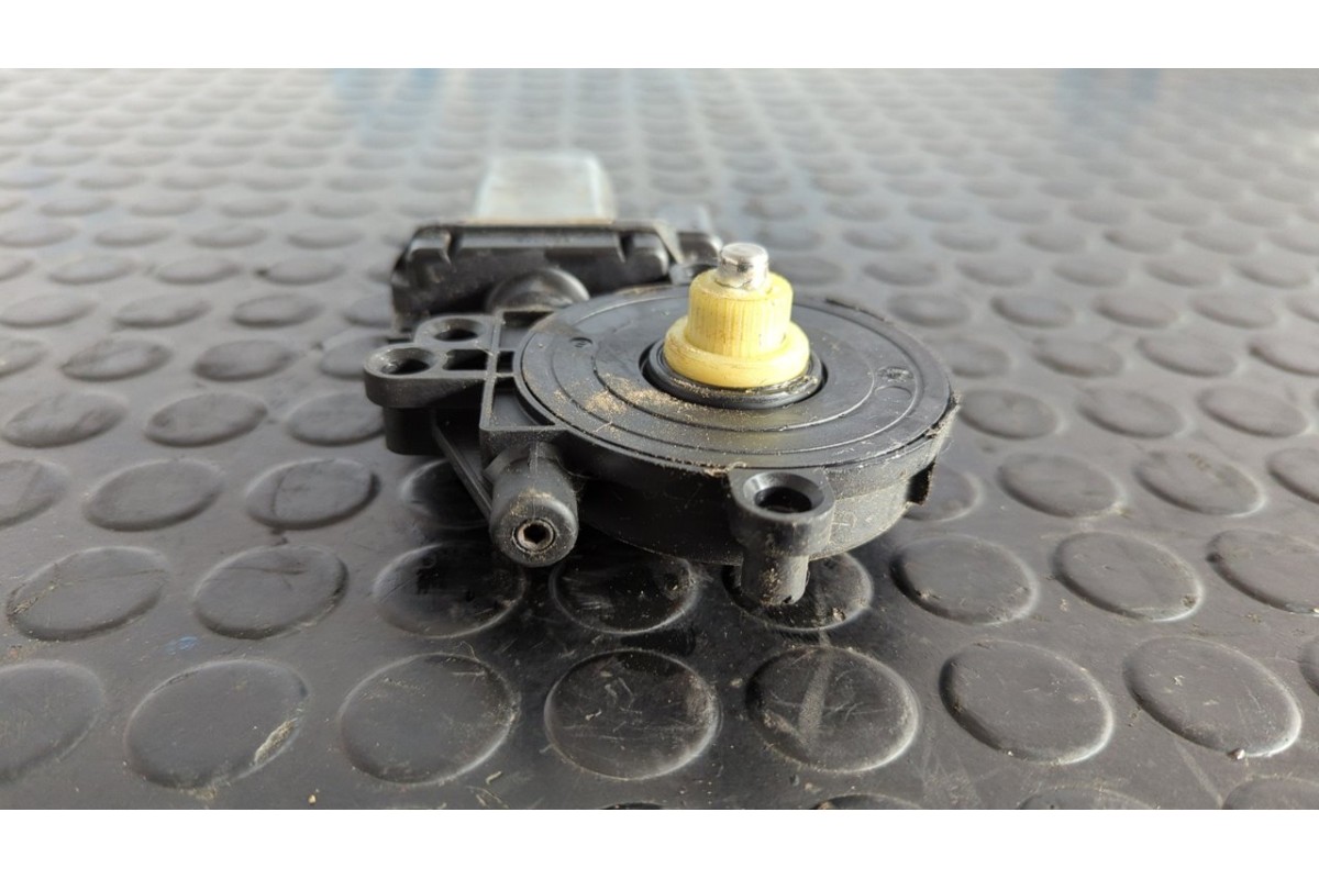 Recambio de motor elevalunas delantero derecho para peugeot expert kasten komfort confort acristalato largo referencia OEM IAM D